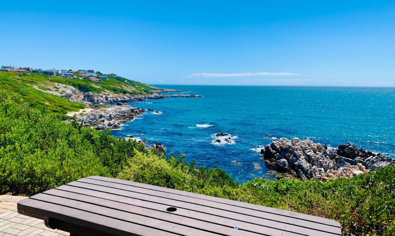 Sage At Whale Cove - Sea Facing Apartment De Kelders Exterior foto